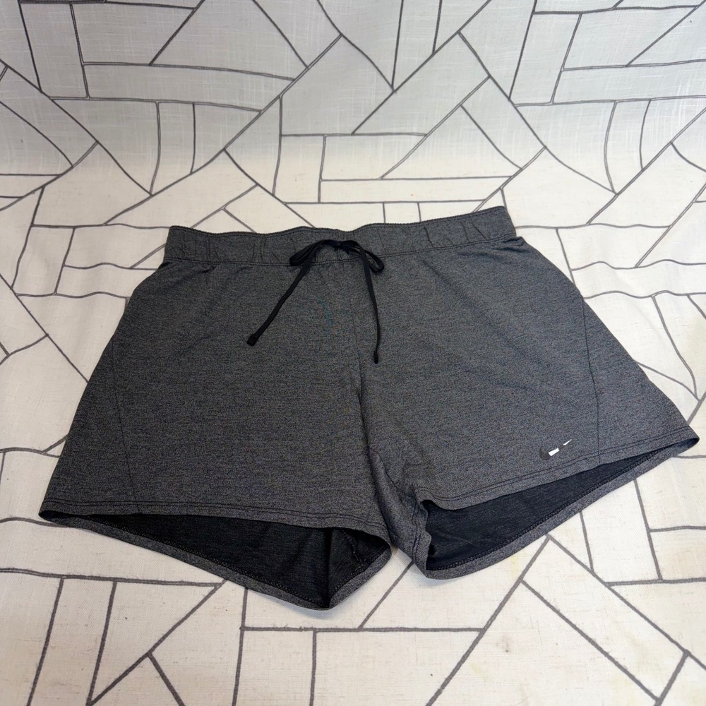 Nike Dri-FIT Athletic Shorts Medium Gray Heathered Drawstring Running Gym